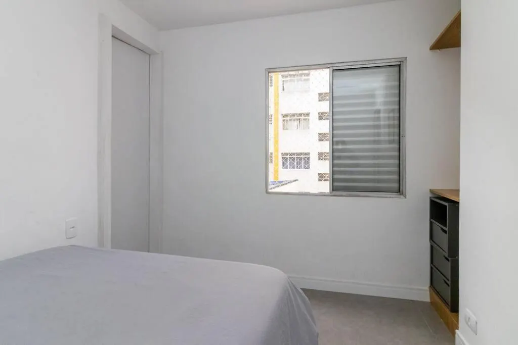 Lindo Apto Reformado Ao Lado Do Allianz Pe0083 Sao Paulo Apartment